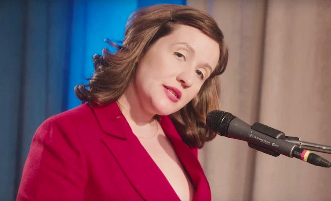 WATCH: Jessy Lanza's Fans Go WILD In This Hilarious Music Video! WATCH: Jessy Lanza's Fans Go WILD In This Hilarious Music Video!