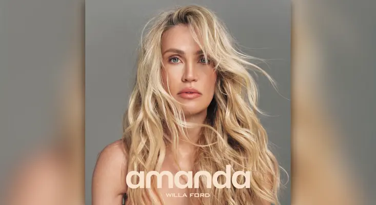 Official album cover for ‘amanda,’ by Willa Ford, featuring a close-up portrait of the singer with blonde hair.